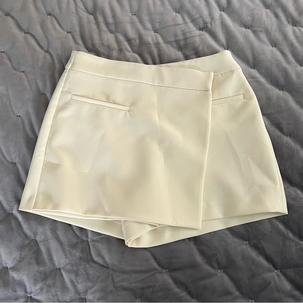 Zara Cream Skort